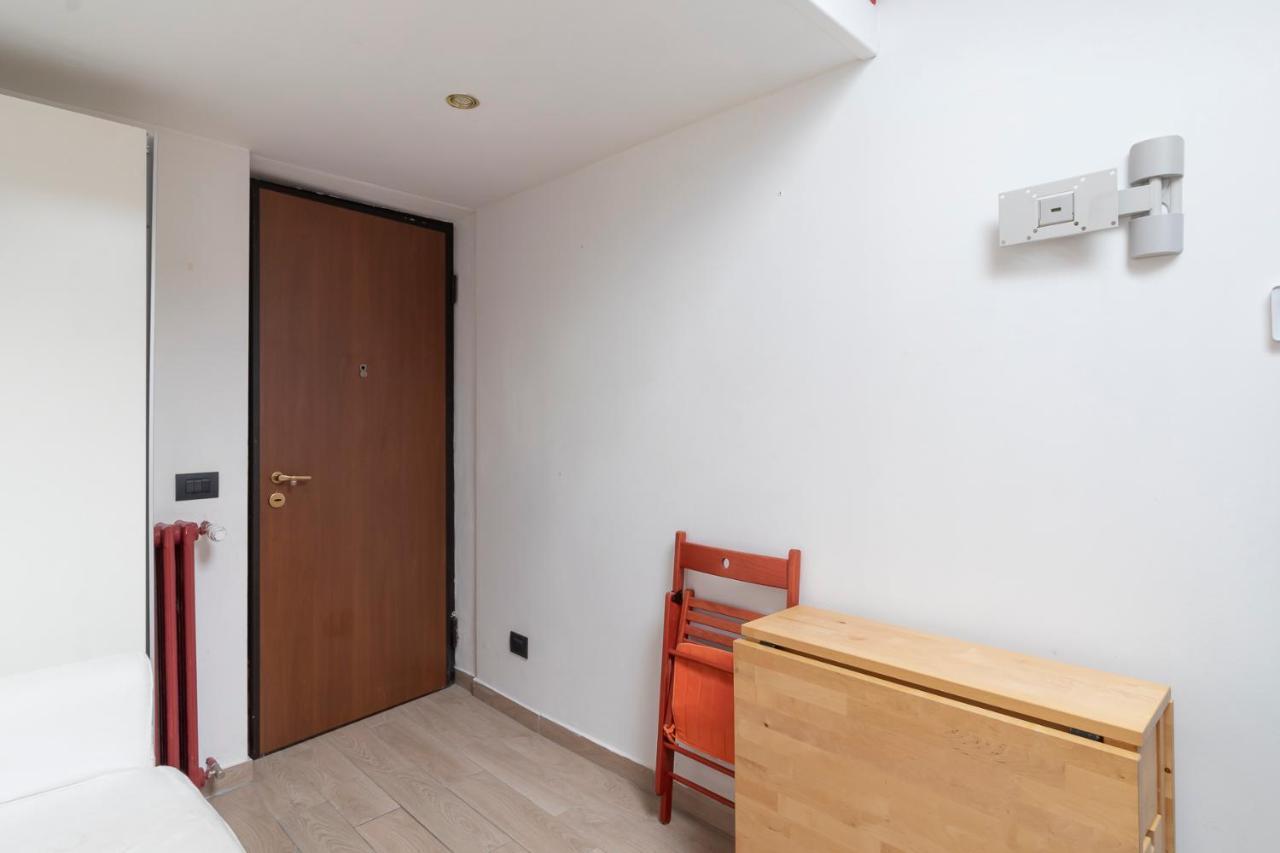 Citta' Studi Apartment Poggi 7 Milan Exterior photo